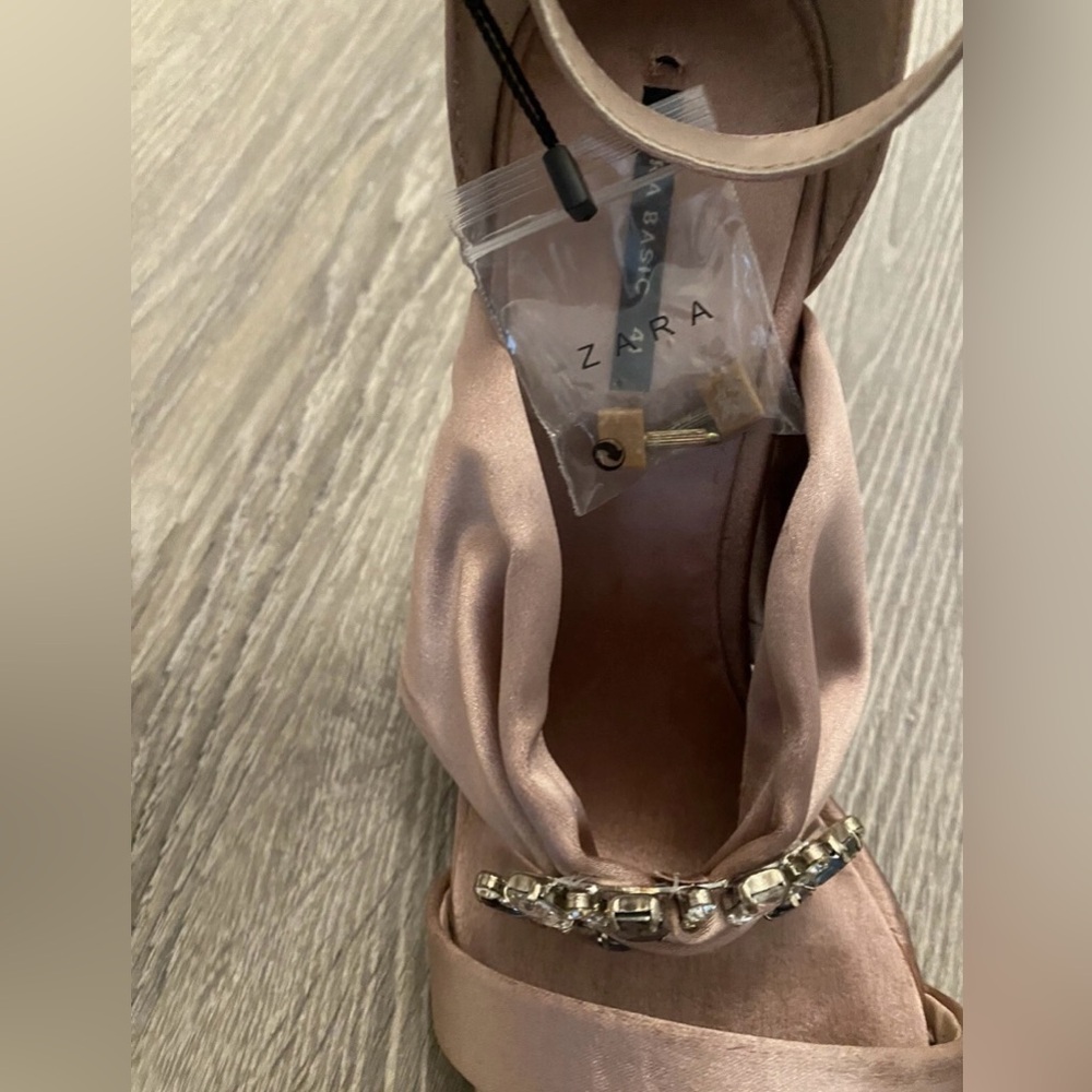 Zara Chunky Crystal Embellished Satin Heels Sandals Size 41 - Picture 10 of 14